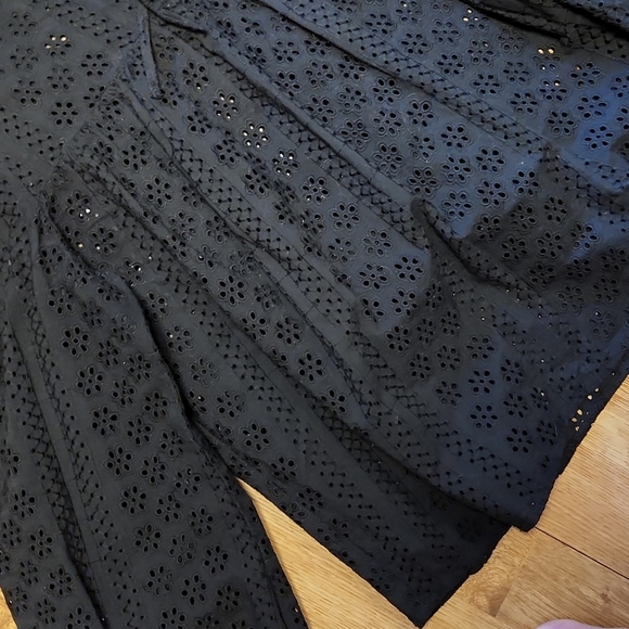 Madewell black eyelet boho peasant top sz medium - Picture 3 of 3